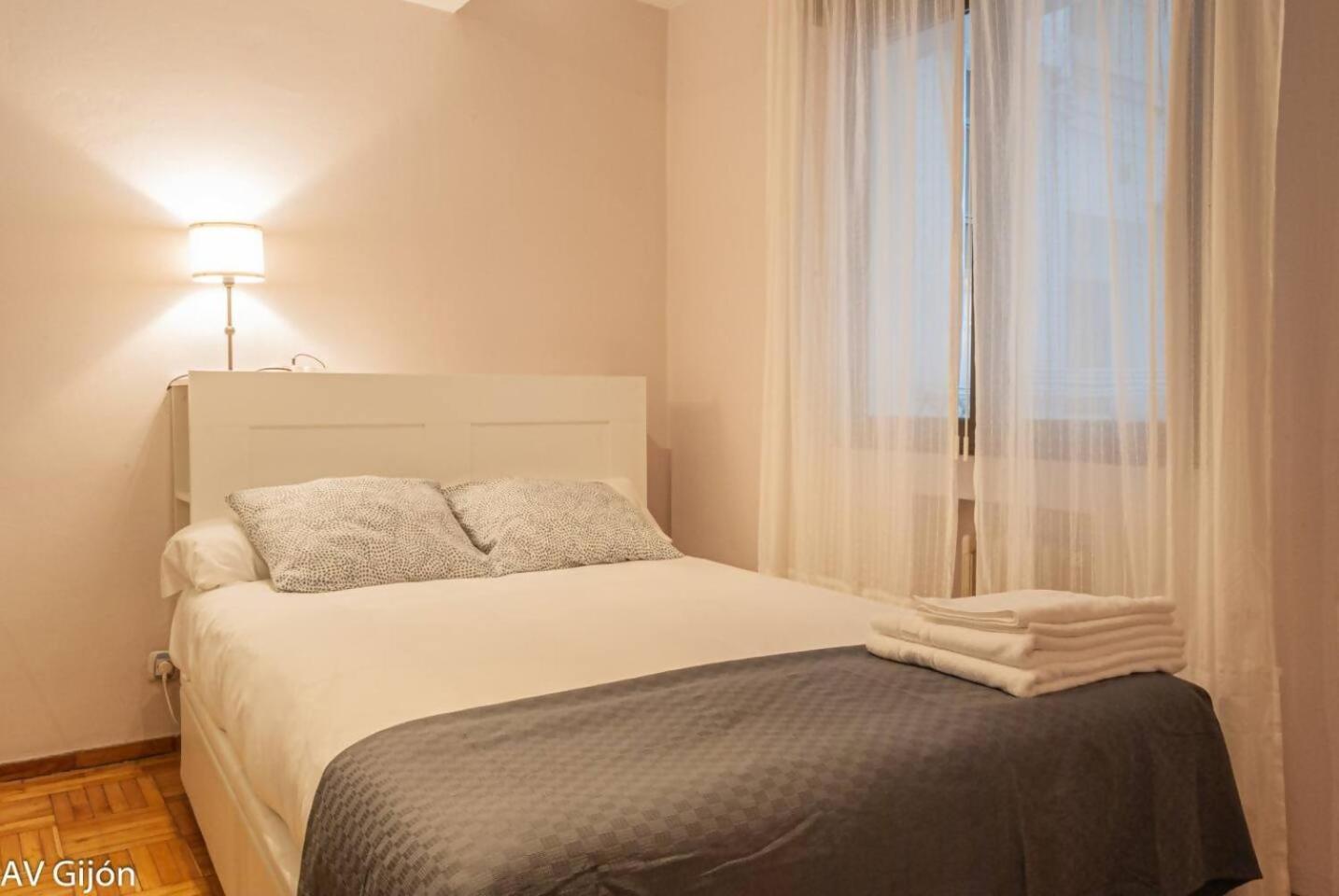 Av Aguado 44 Lejlighed Gijón Eksteriør billede